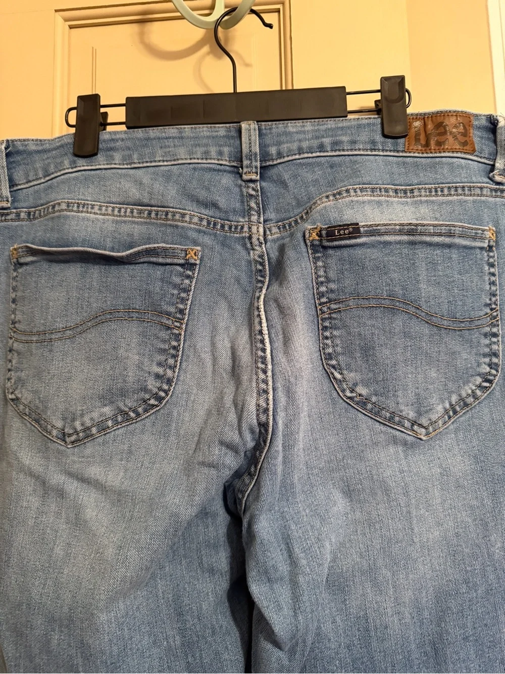 Lee Light Wash Bootcut Jeans - Picture 6 of 9